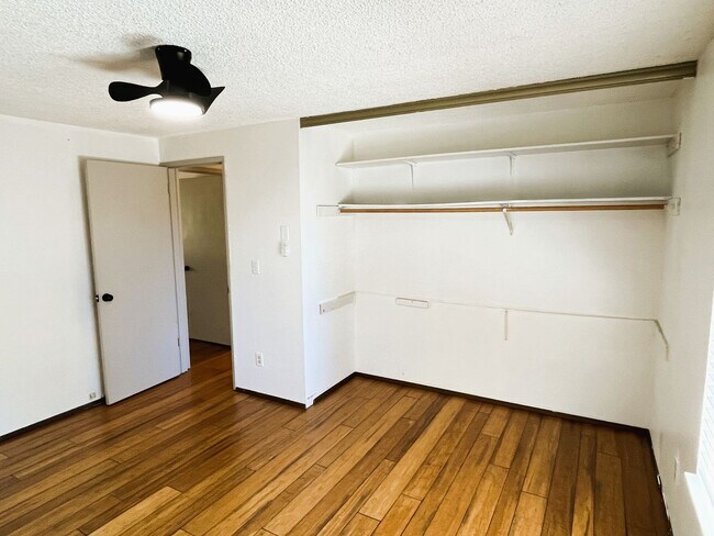 Building Photo - Beautifully Appointed Home on Generous Lot – SE Portland Rental!