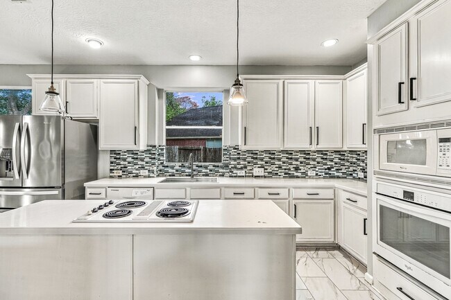 Building Photo - 1307 S Sandpiper Ct