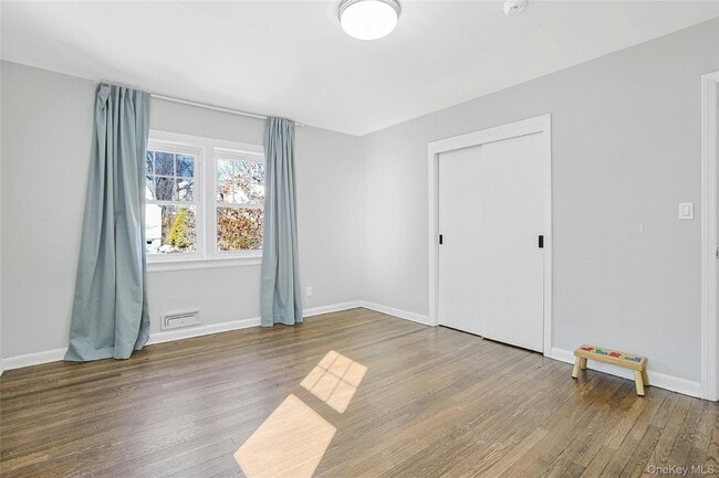 Building Photo - 136 Johnson Rd