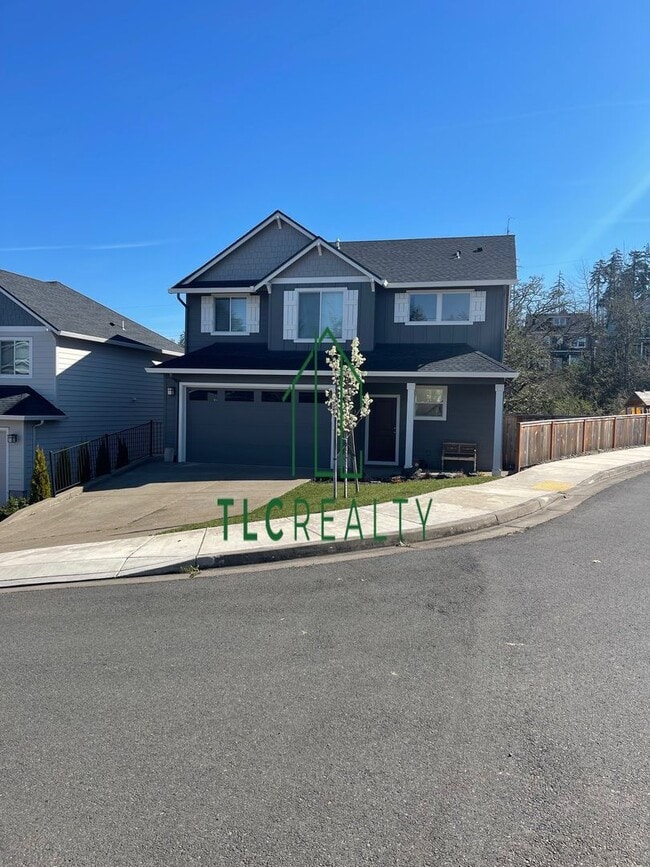 Primary Photo - Gorgeous Home for Rent