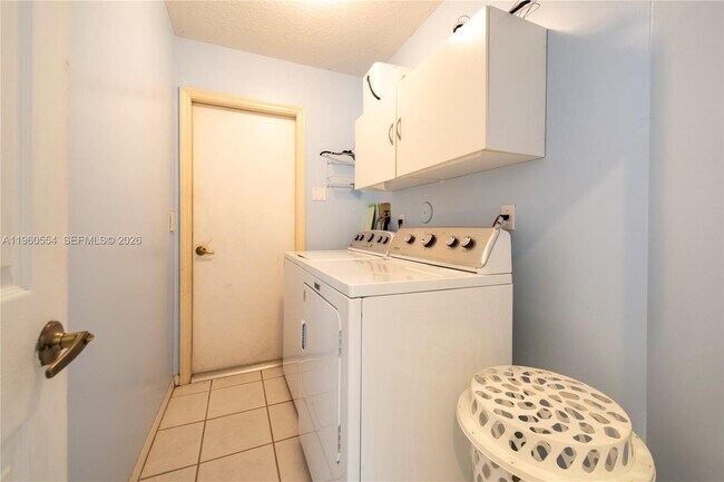 Building Photo - 2260 NW 137th Ave