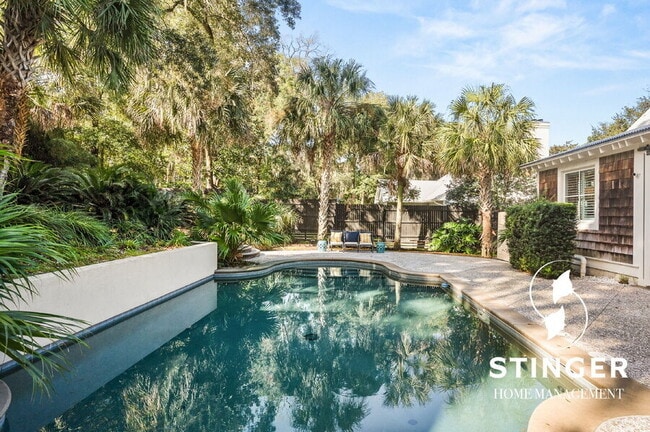 Building Photo - 174 Spanish Point Dr