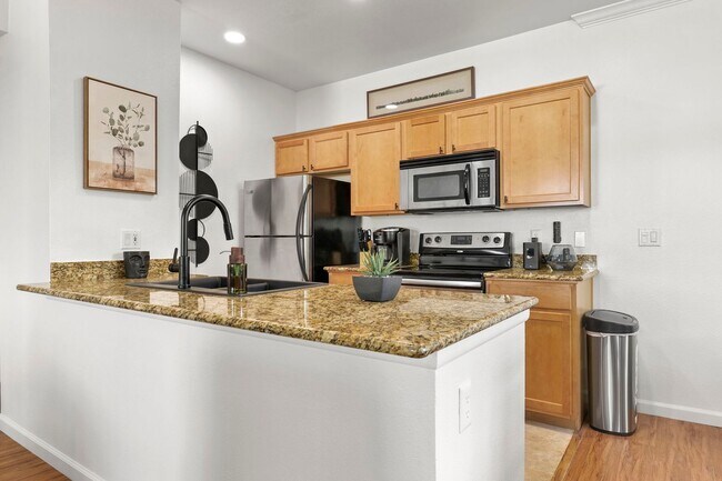 Building Photo - Remodeled one bed one bath Kierland Condo