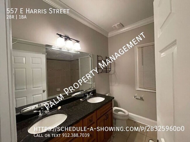 Building Photo - 557 E Harris St