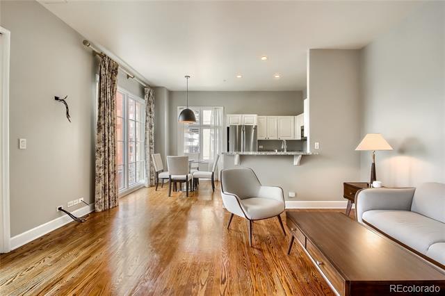 Building Photo - 25 N Downing St