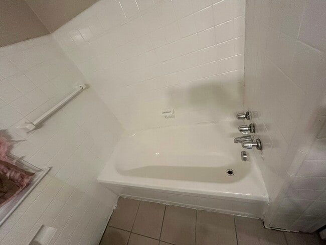 Building Photo - 11490 Laing St