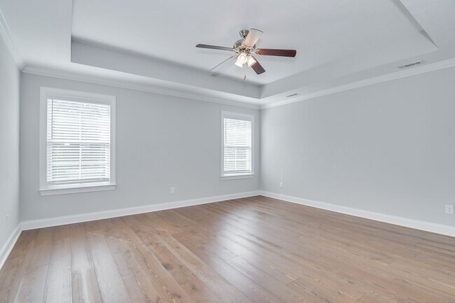 Building Photo - Beauty in Riverwood on Corner Lot!