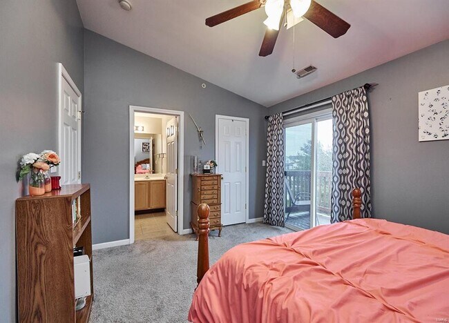 Building Photo - 20 Homefield Gardens Dr