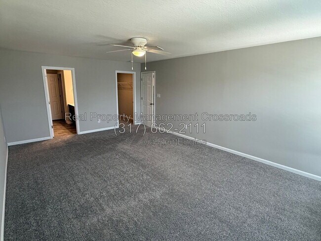 Building Photo - 5509 W Woodhaven Dr