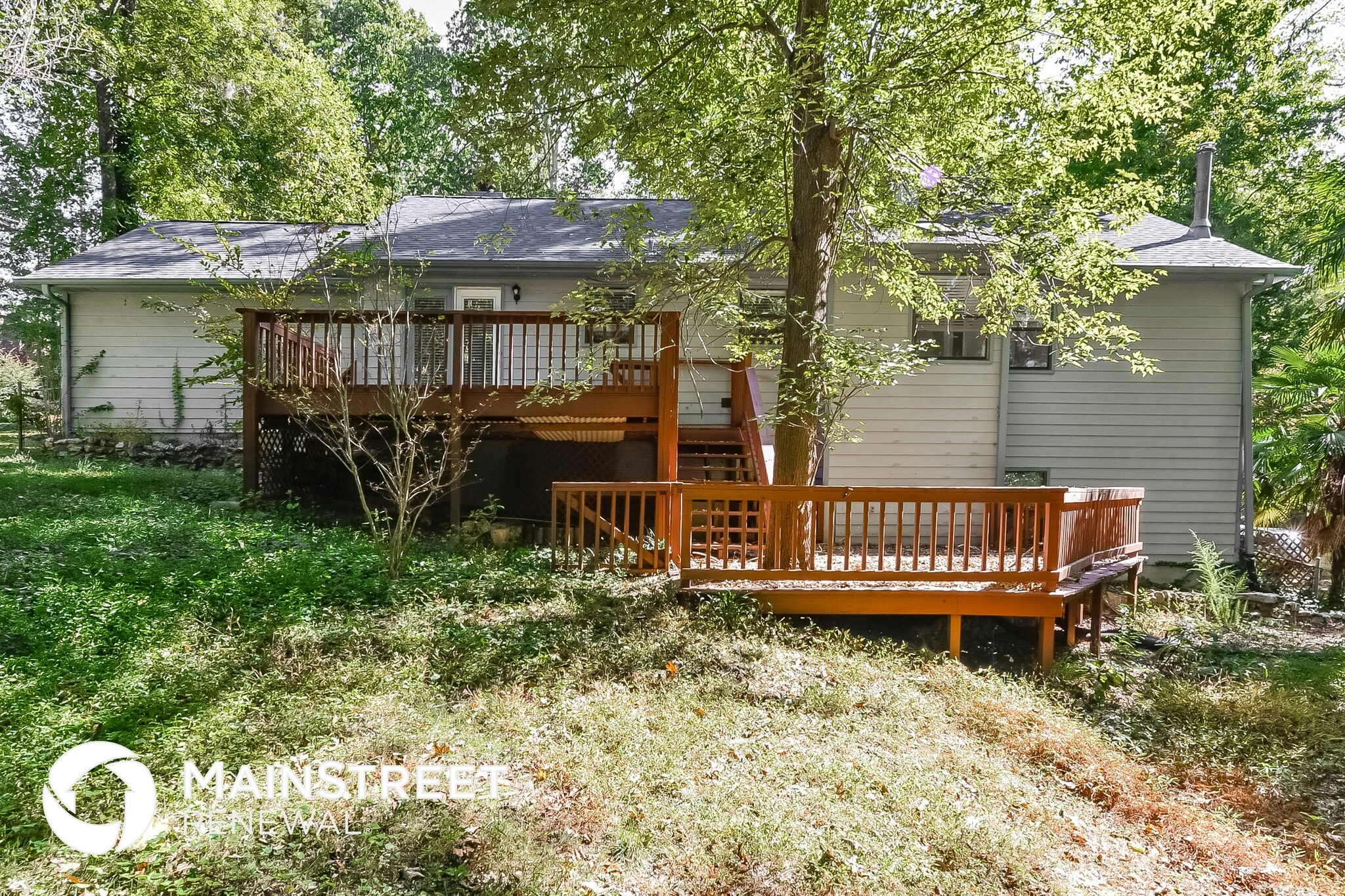 Building Photo - 208 Wildwood Dr