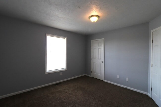 Building Photo - 203 Coburn Dr