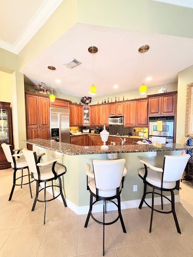 Building Photo - 855 SW Grand Reserves Blvd