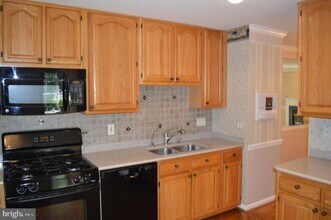 Building Photo - 16853 Capon Tree Ln