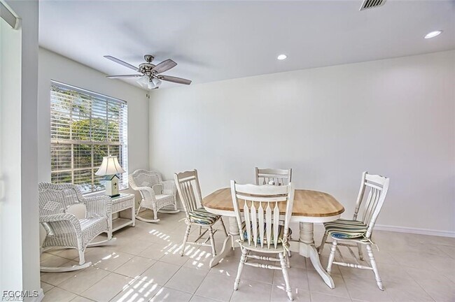 Building Photo - 10021 Sky View Way