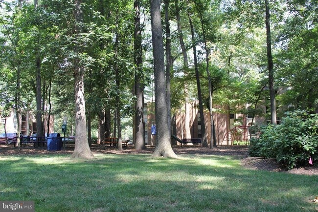 Building Photo - 3360 Woodburn Rd