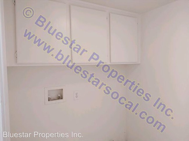 Building Photo - 6 br, 3 bath House - 17657 Dayton St.