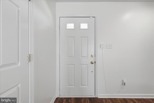 Building Photo - 1975 Cidermill Ln