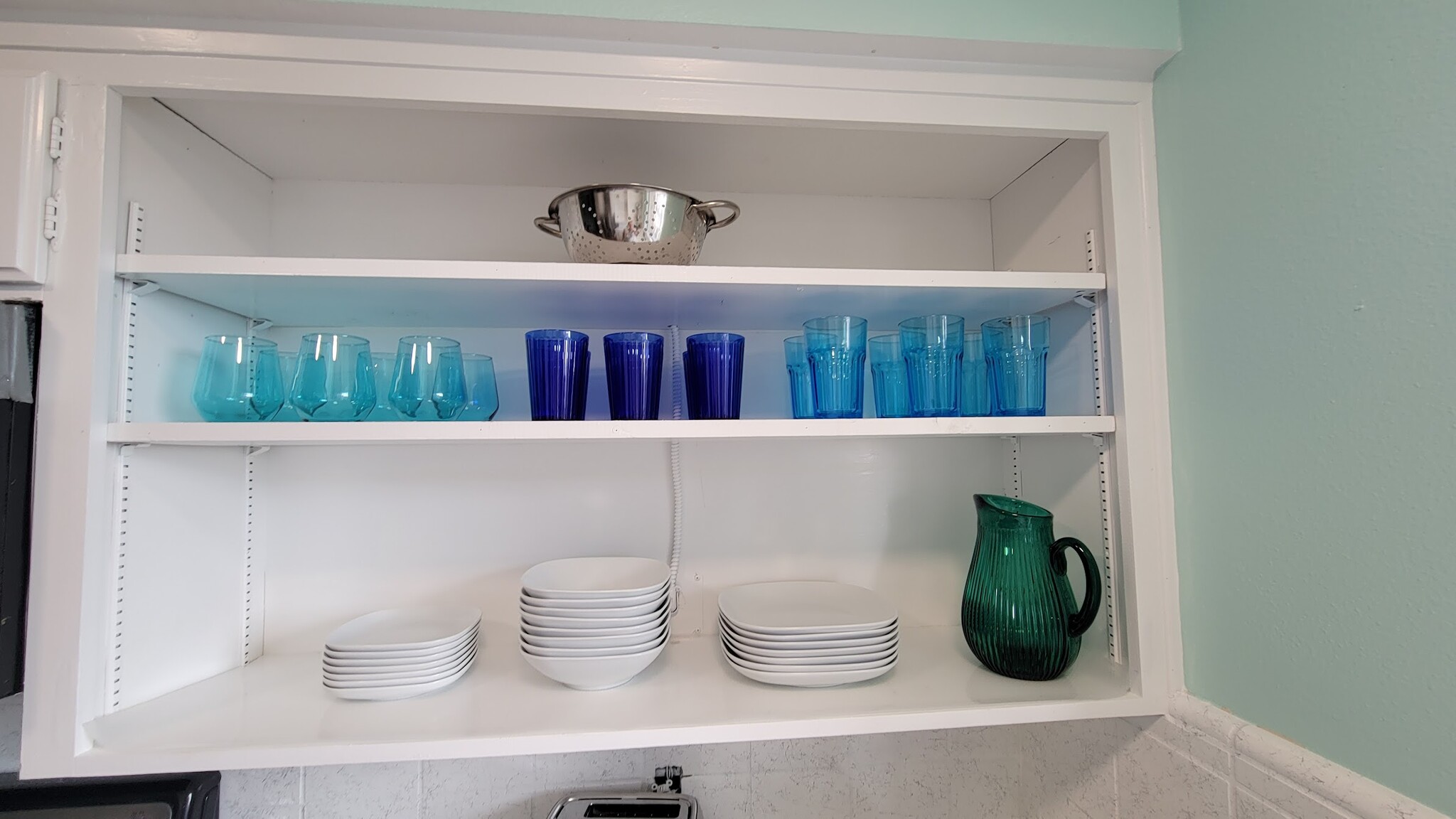 Fully Stocked Kitchen - 5180 N Wishon Ave
