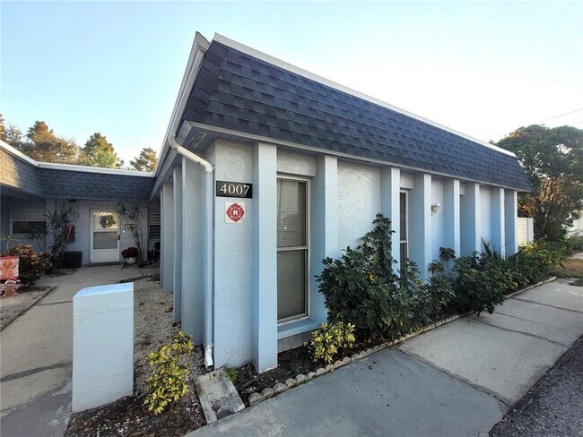 Primary Photo - 4007 Audubon Dr