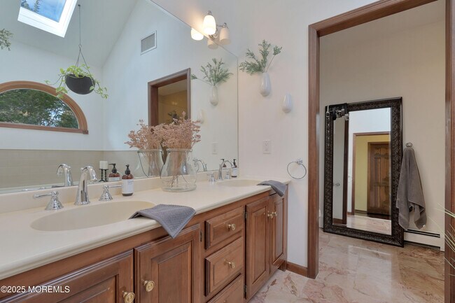 Building Photo - 1849 New Hampshire Ave