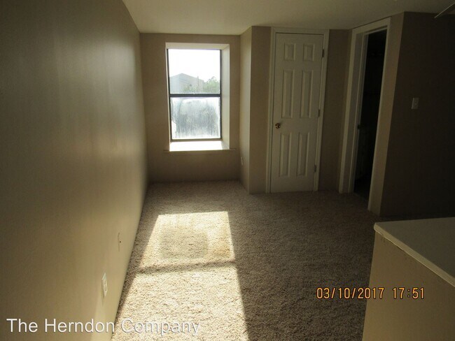 Building Photo - 126 N Patterson St