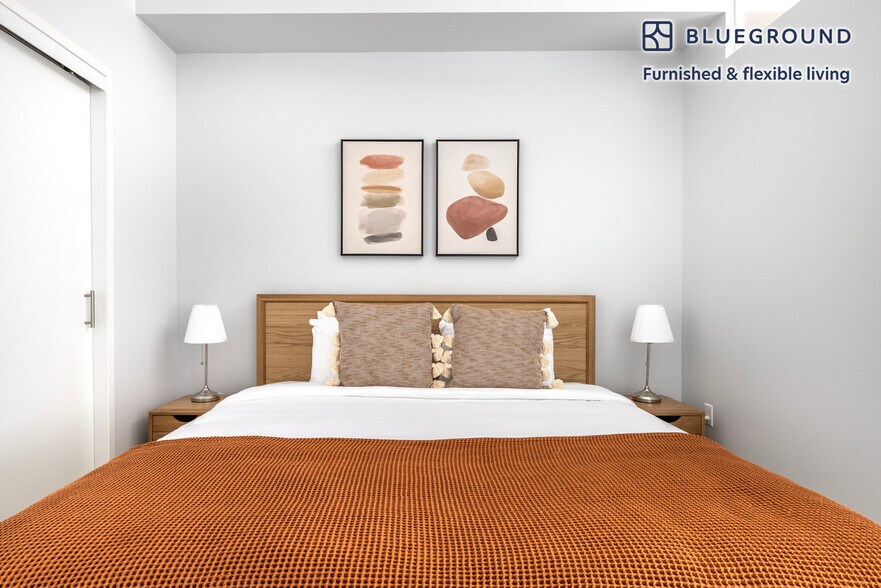 Building Photo - 100 Van Ness Ave