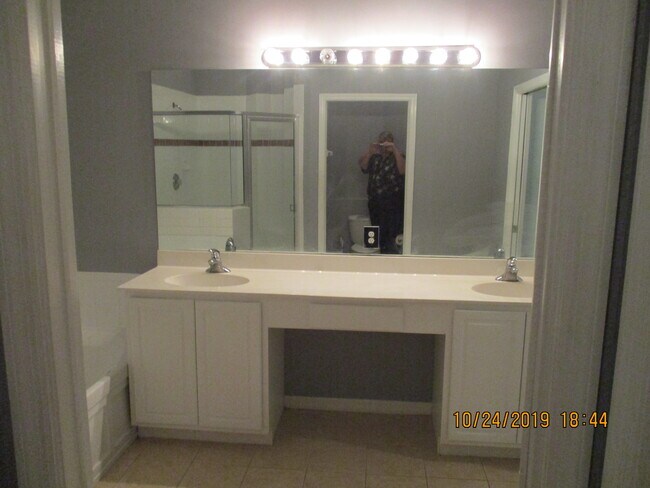 Building Photo - 6878 Sterling Greens Ct