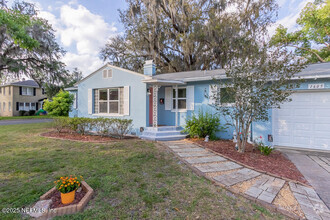 Building Photo - 1605 Talbot Ave