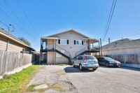 Building Photo - For Lease | 2 Bed, 1 Bath | 800 Sq Ft | Sunnyside Place Community |