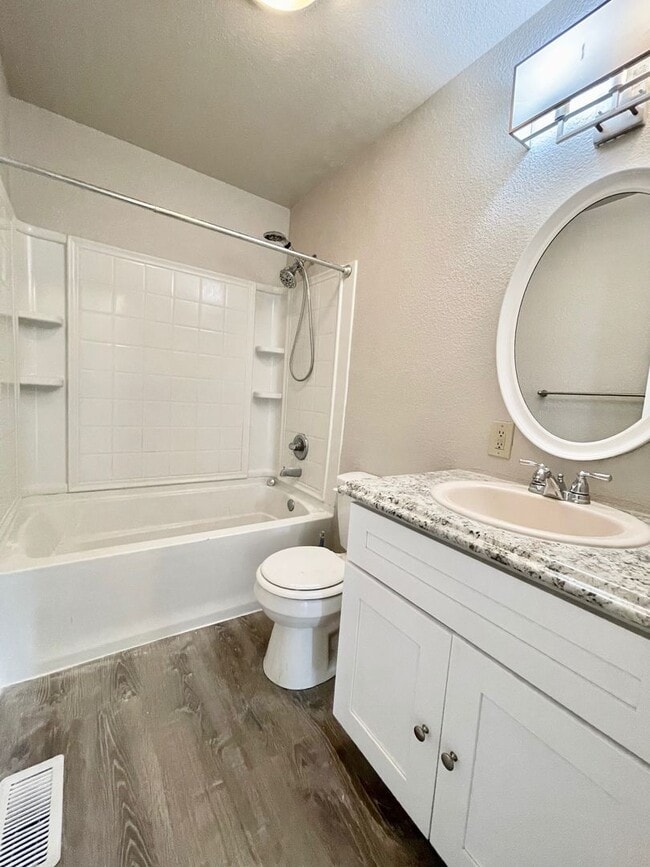 Building Photo - 3 Bedroom/ 1 Bathroom Rancher Close To Fort Carson