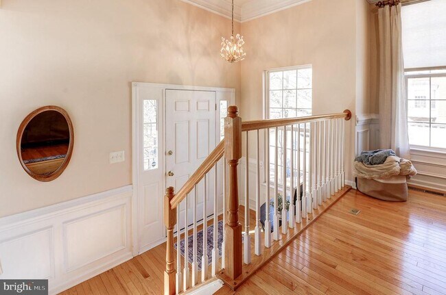 Building Photo - 43395 Briar Creek Terrace