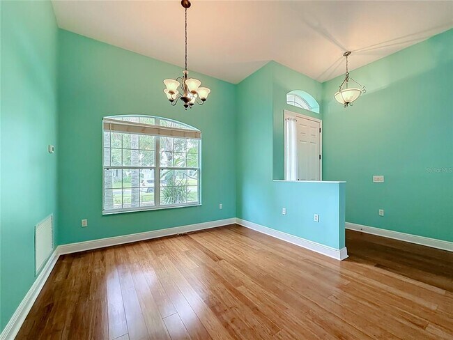 Building Photo - 2947 Majestic Isle Dr