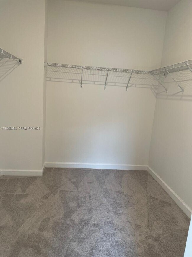 Building Photo - 212 SW 159th Ter