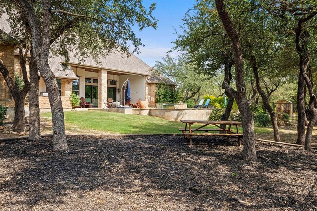Building Photo - 1194 Vaquero Wy