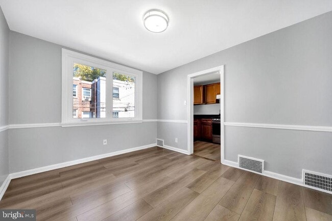 Building Photo - 7247 Glenthorne Rd