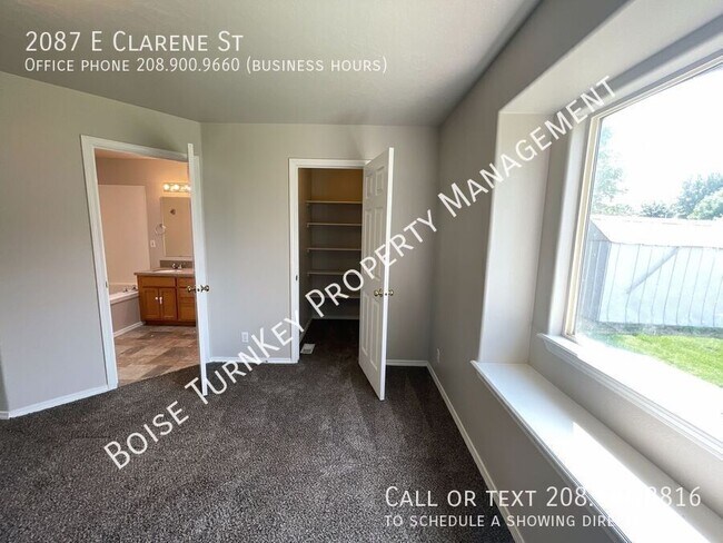 Building Photo - 2087 E Clarene St