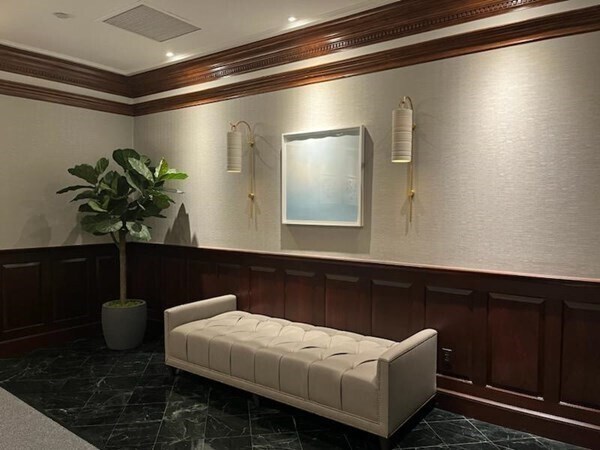 Building Photo - 389 Commonwealth Ave