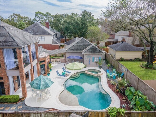 Building Photo - 14826 Sparkling Bay Ln