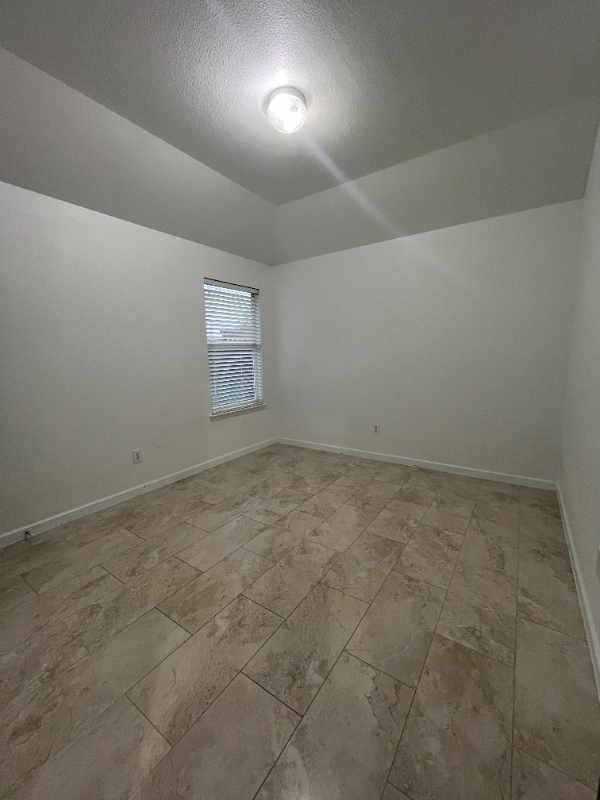 Building Photo - 6304 Spring Ranch Dr