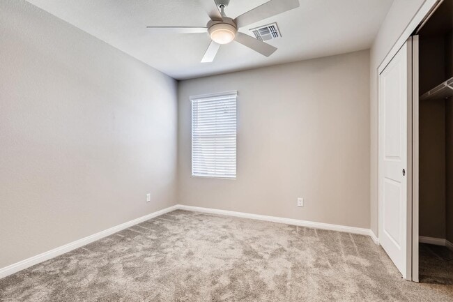 Building Photo - GORGEOUS HOME in Inspirada Community!!!