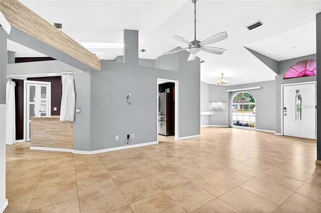 Building Photo - 7839 SW 63rd Ave Rd