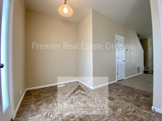 Building Photo - 2765 Tumblewood Grove