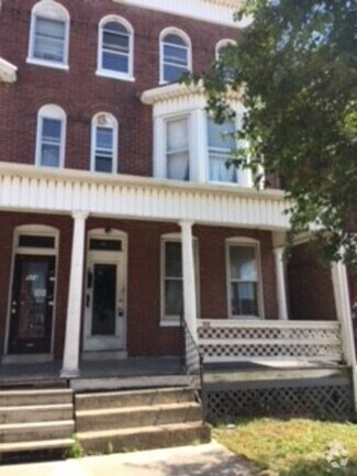 Building Photo - 1st floor with parking-Video in pictures!