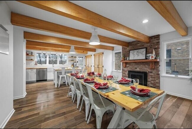 Dinning room - 172 Crescent Hills Rd
