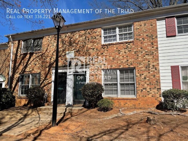 Primary Photo - 2 Bedroom/2.5 Bath Condo in Winston-Salem