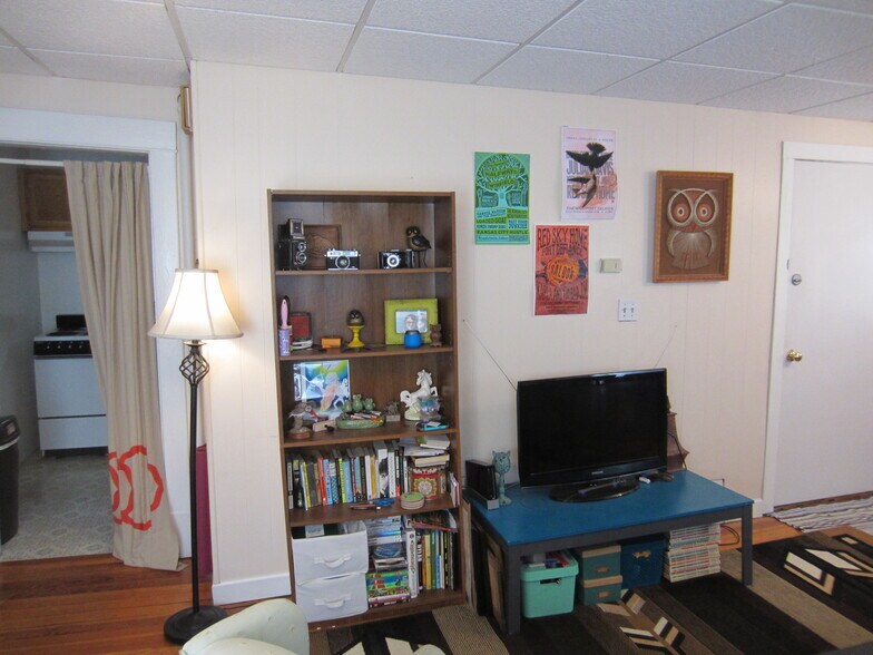 Building Photo - 1339 Vermont St