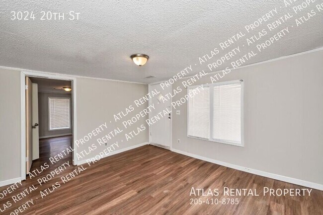 Building Photo - 3024 20th St