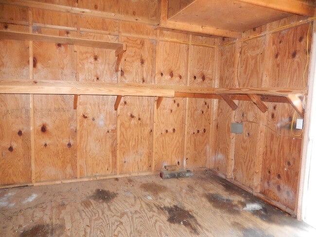 Building Photo - 171 Bear Creek Rd