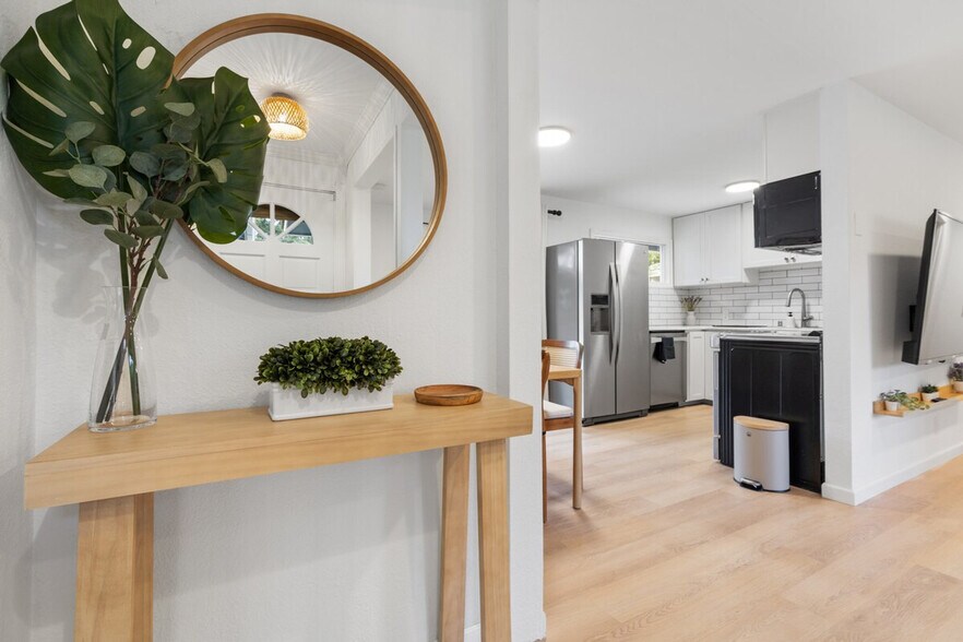 Building Photo - 23006 63rd Ave W