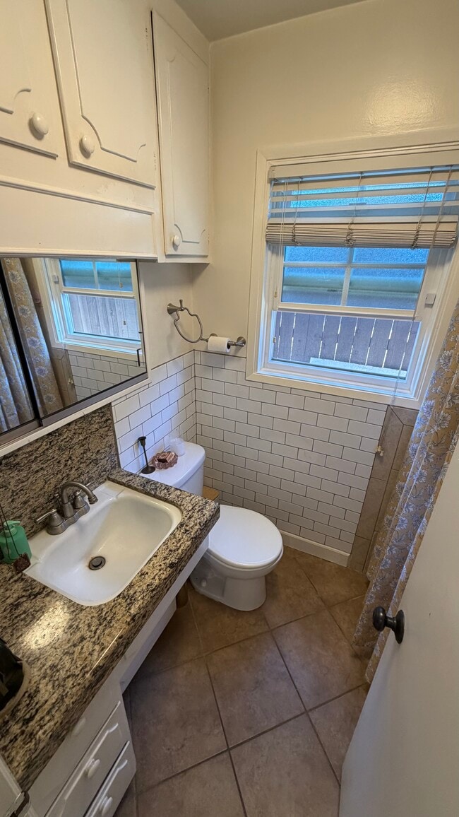 Building Photo - 1601 Gish Ave